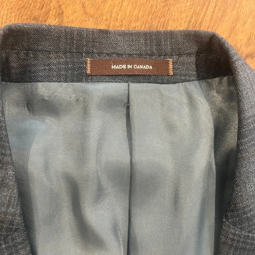 Peter Millar Mens 42T Grey Plaid Windowpane 100% Wool 2-Button Blazer Sport Coat